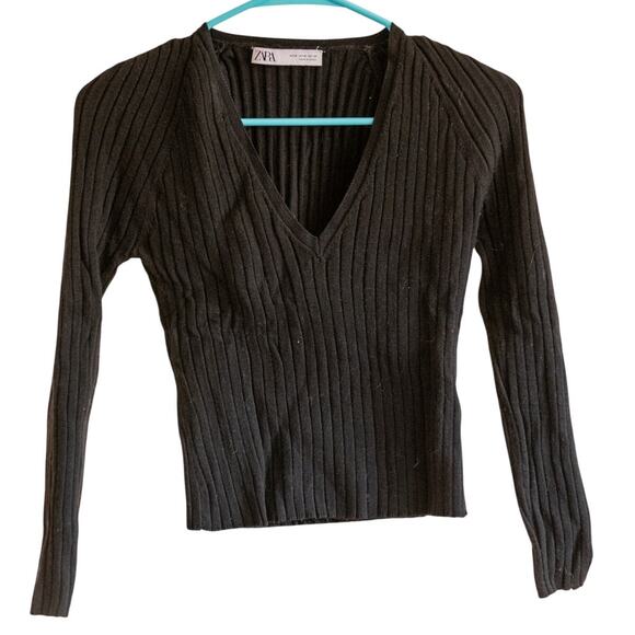 Zara V-Neck Sweater Sz M Black Cropped Excellent Condition Chic Layering Ribbed - Picture 1 of 4